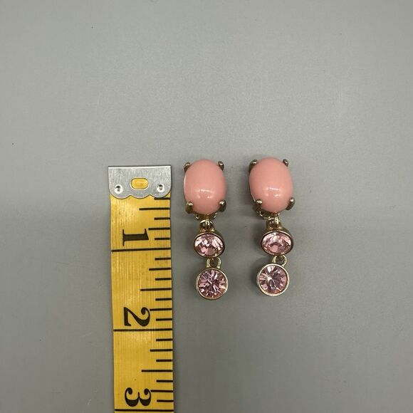 Vintage Faux Coral Glass Designer Runway Earrings Clips - Picture 7 of 7